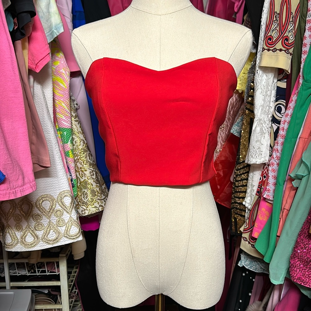 Red crop top